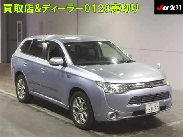 MITSUBISHI OUTLANDER PHEV 2013