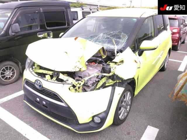 TOYOTA SIENTA 2016