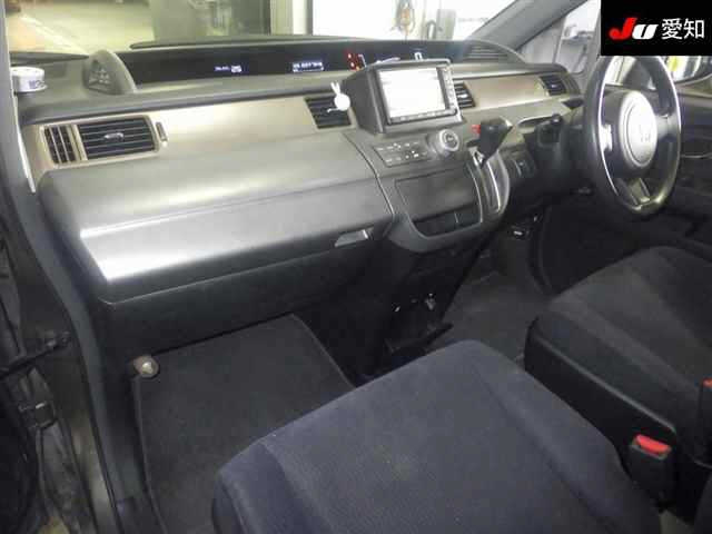 HONDA STEP WAGON 2008