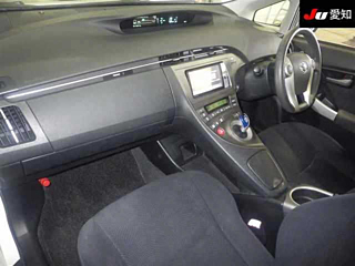 TOYOTA PRIUS 2012