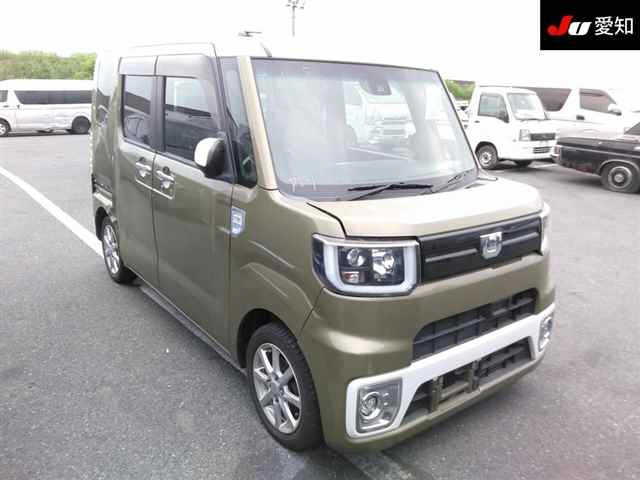 DAIHATSU WAKE 2016