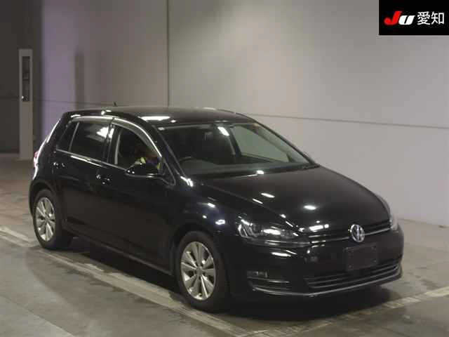 VOLKSWAGEN GOLF 2014