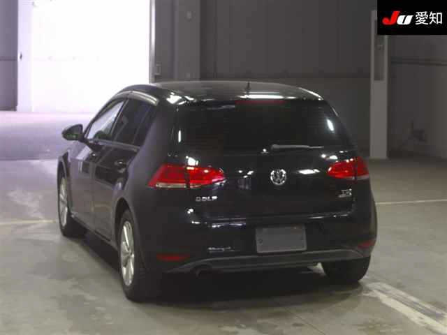 VOLKSWAGEN GOLF 2014