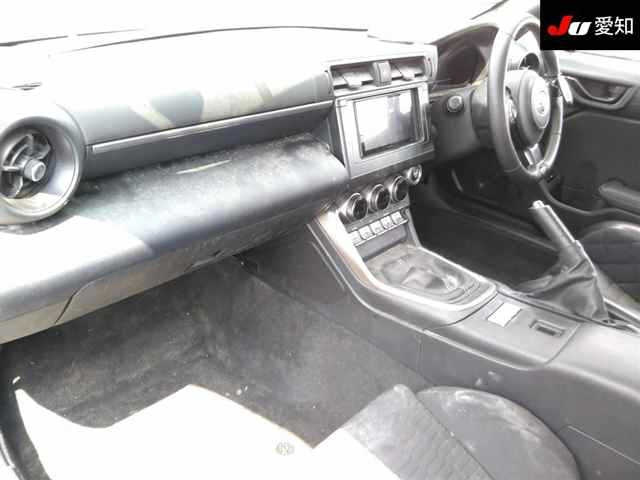 TOYOTA 86 2023