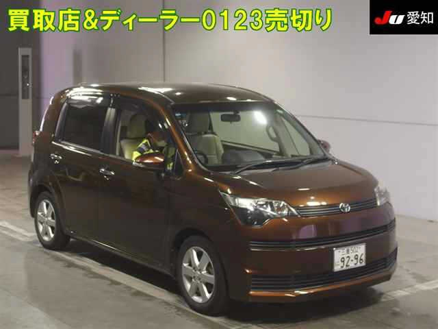 TOYOTA SPADE 2012