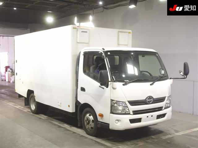 HINO DUTRO 2017
