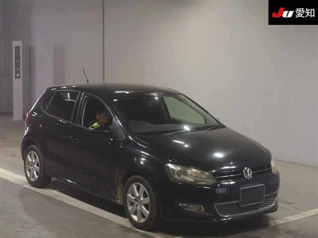 VOLKSWAGEN POLO 2010