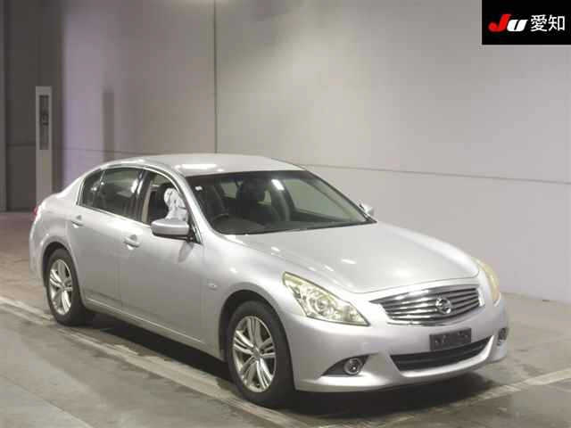NISSAN SKYLINE 2010
