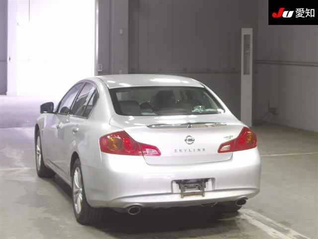 NISSAN SKYLINE 2010