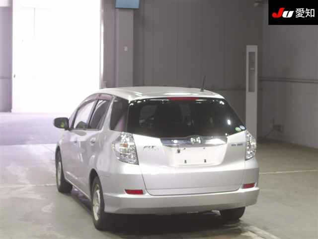 HONDA FIT SHUTTLE 2013