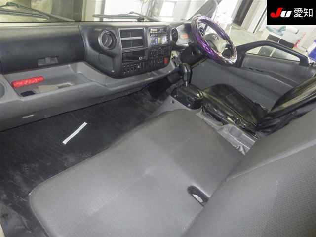 HINO DUTRO 2012