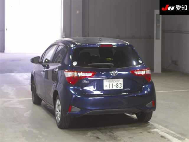 TOYOTA VITZ 2018