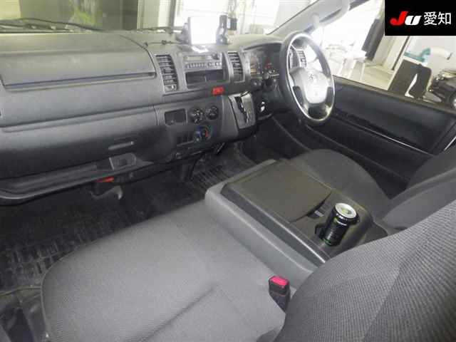 TOYOTA REGIUS ACE VAN 2017