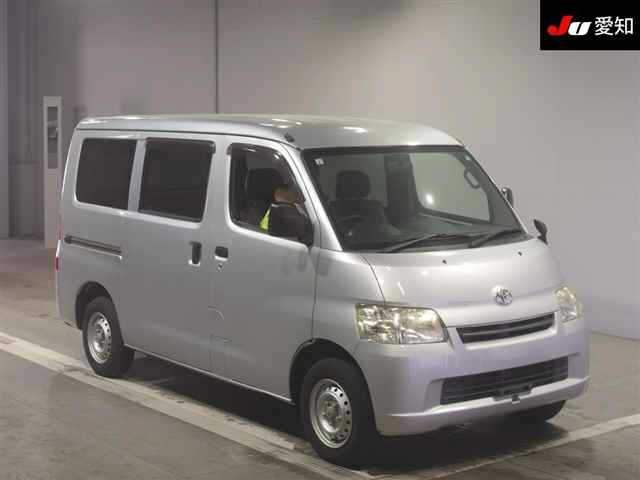 TOYOTA LITE ACE VAN 2018