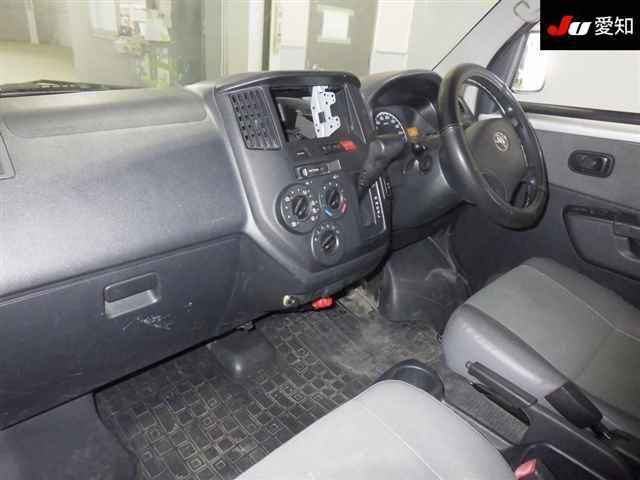 TOYOTA LITE ACE VAN 2018