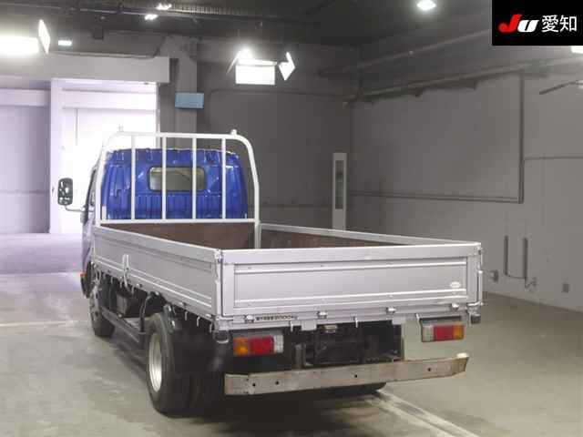 HINO DUTRO 2012