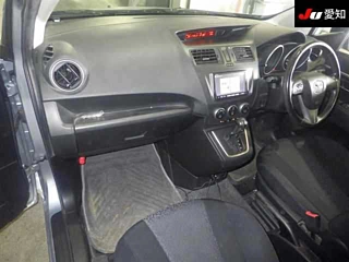 MAZDA PREMACY 2011