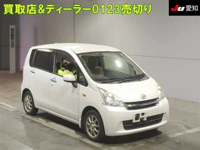DAIHATSU MOVE 2012