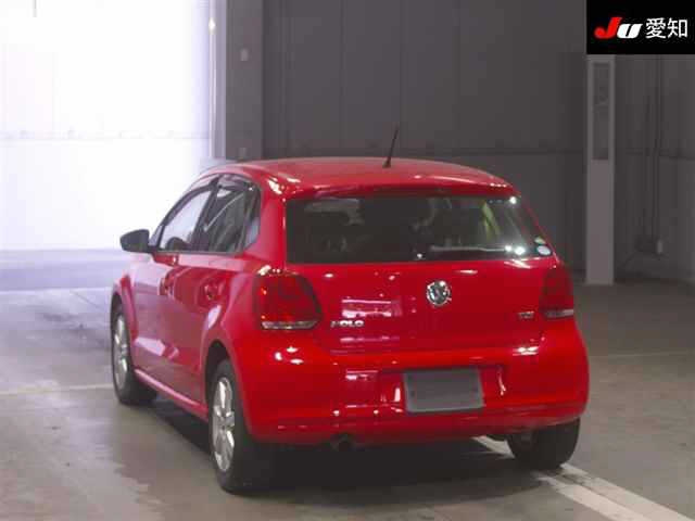 VOLKSWAGEN POLO 2013