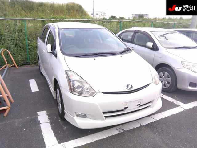 TOYOTA WISH 2008