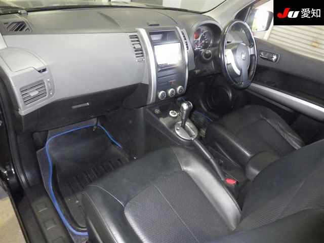 NISSAN X-TRAIL 2009