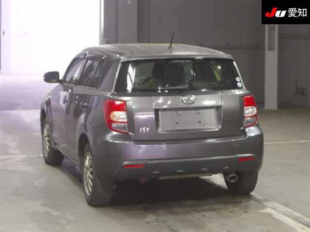 TOYOTA IST 2008