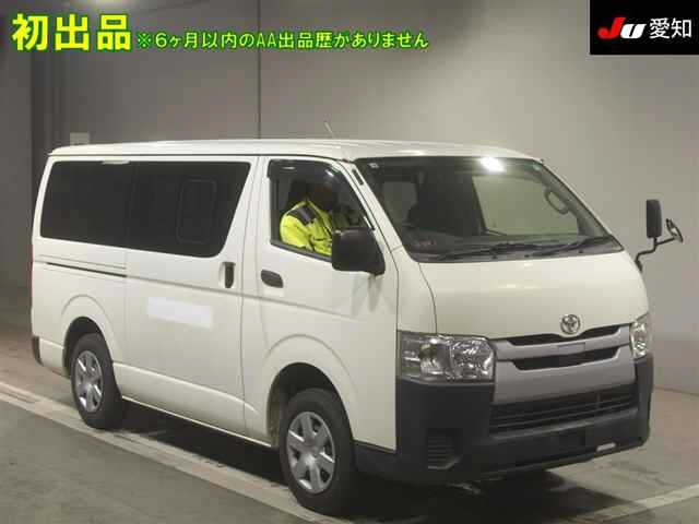 TOYOTA REGIUS ACE VAN 2018