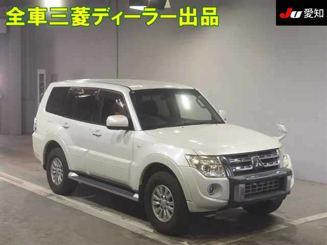 MITSUBISHI PAJERO 2011