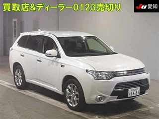 MITSUBISHI OUTLANDER PHEV 2014
