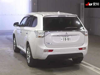 MITSUBISHI OUTLANDER PHEV 2014