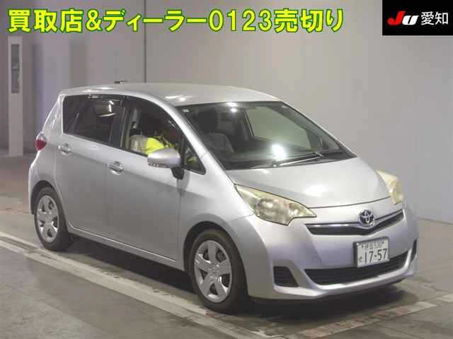 TOYOTA RACTIS 2011