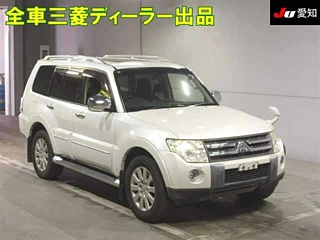 MITSUBISHI PAJERO