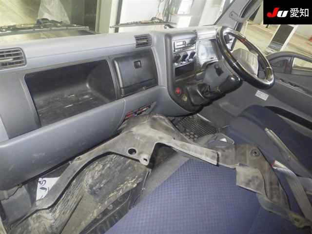 MITSUBISHI CANTER 2009
