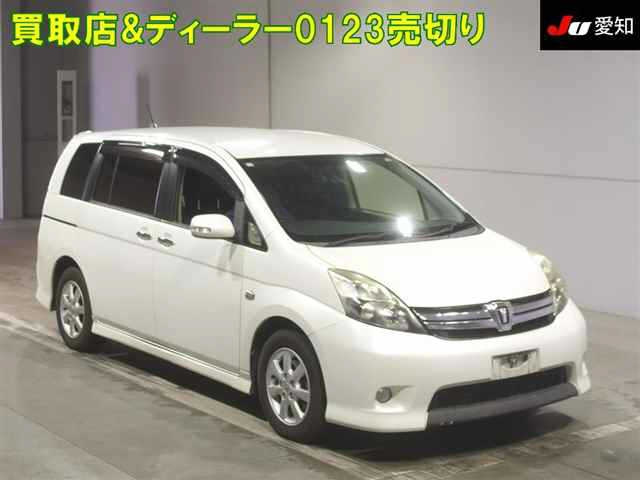 TOYOTA ISIS 2012