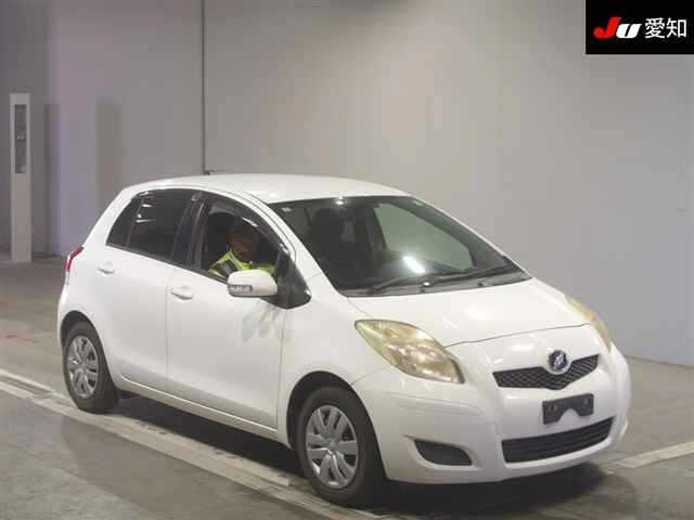 TOYOTA VITZ 2009