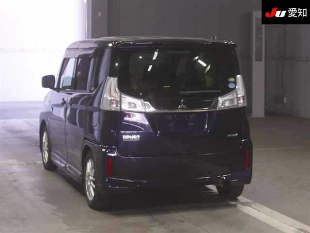 MITSUBISHI DELICA D2 2018