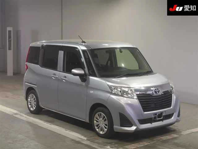 TOYOTA ROOMY 2018