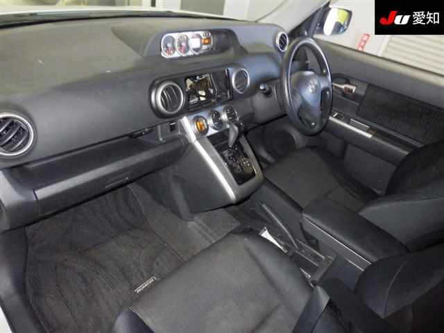 TOYOTA COROLLA RUMION 2012