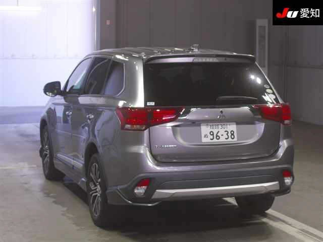 MITSUBISHI OUTLANDER 2017