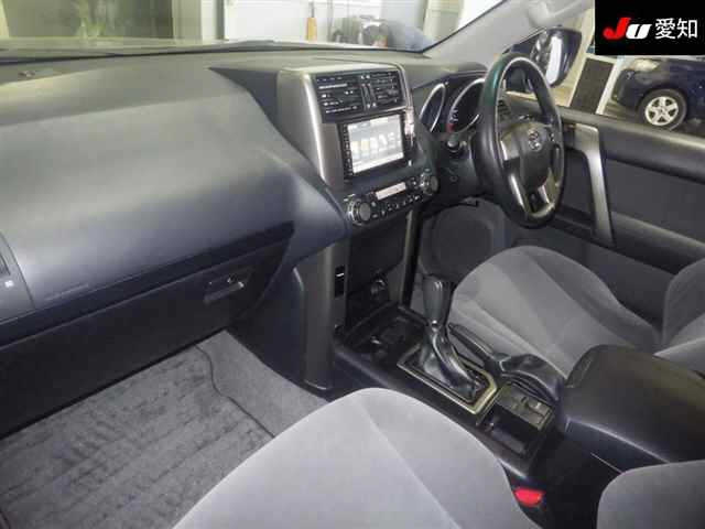 TOYOTA LAND CRUISER PRADO 2010