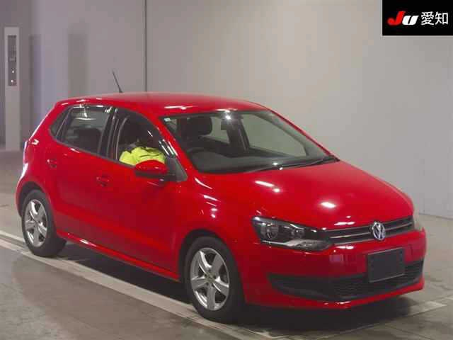 VOLKSWAGEN POLO 2010