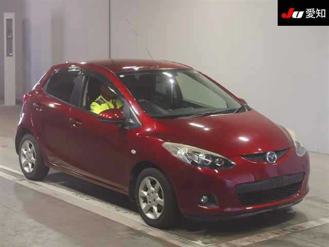 MAZDA DEMIO 2010