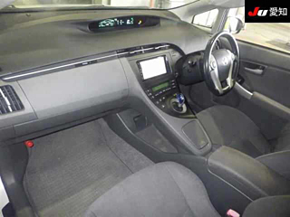TOYOTA PRIUS 2011