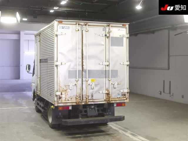 MITSUBISHI CANTER 2016