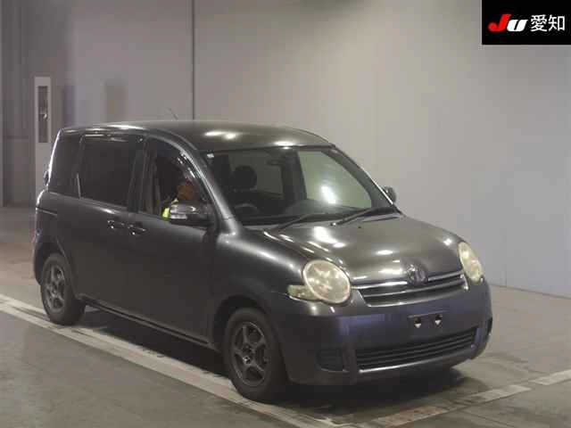 TOYOTA SIENTA 2009