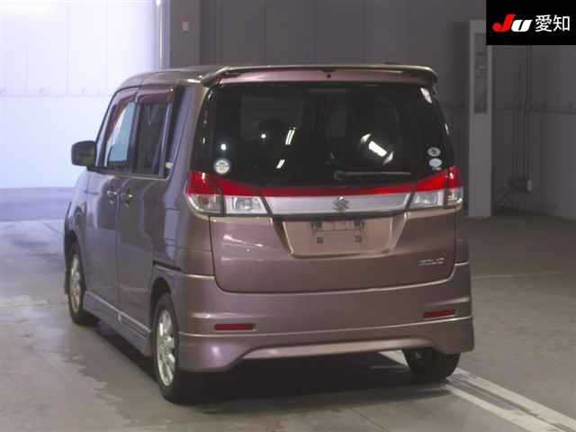 SUZUKI SOLIO 2011