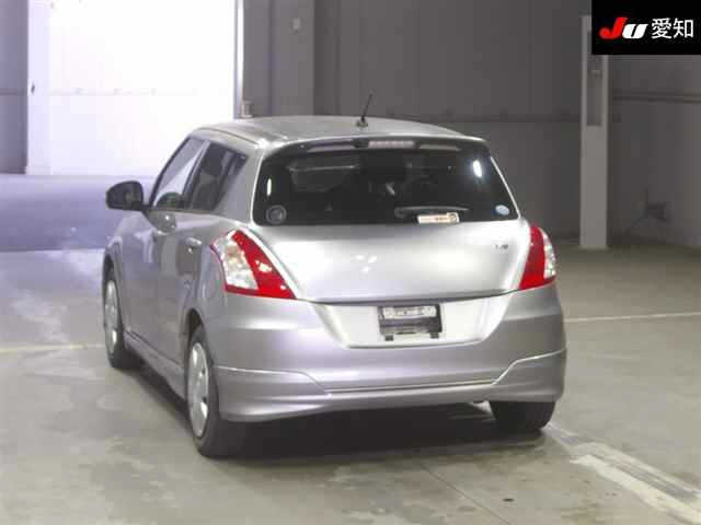 SUZUKI SWIFT 2012