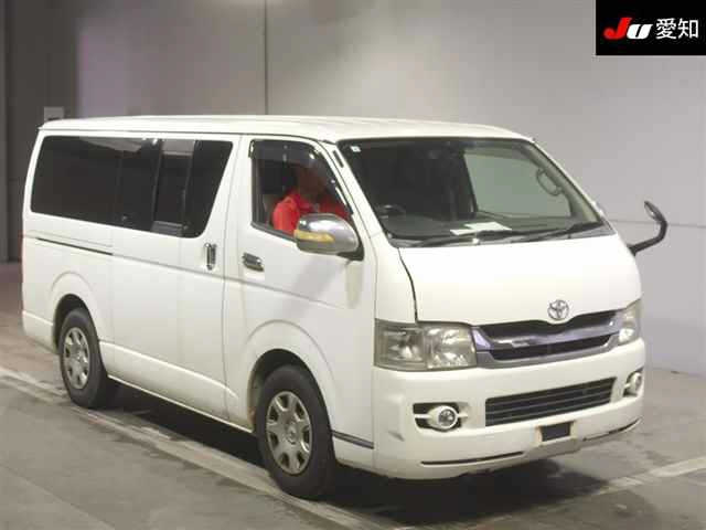 TOYOTA HIACE VAN 2009