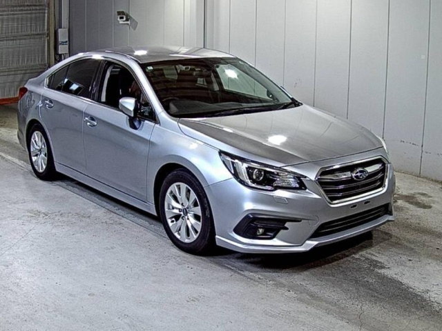 SUBARU LEGACY B4 2018