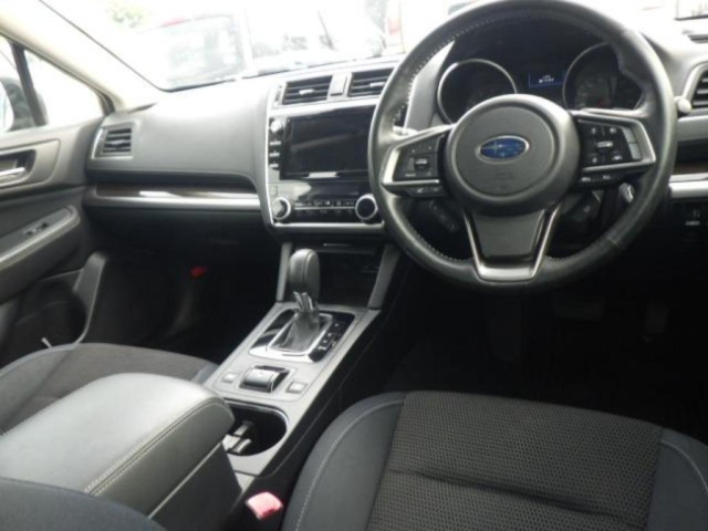 SUBARU LEGACY B4 2018